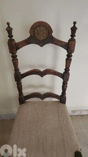 English style chairs