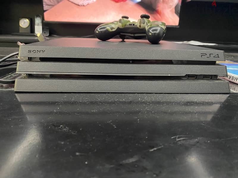 Ps4 pro 1tb for sale 299$ 2