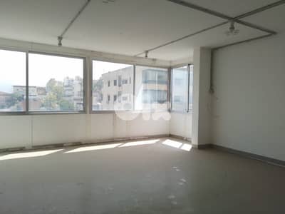 300 m2 factory + open space for rent in Mazraat yachouh -مصنع للإيجار 300 m2 factory + open space for rent in Mazraat yachouh -مصنع للإيجار