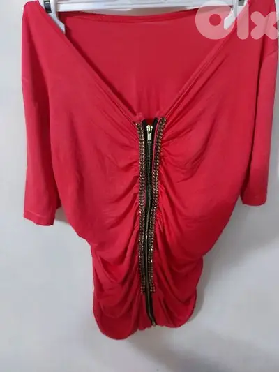 للبيع بلوزه نسائيه سحاب امامي
