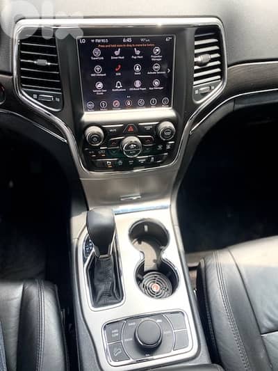 Grand Cherokee V6 Limited 4x4 Clean Carfax
