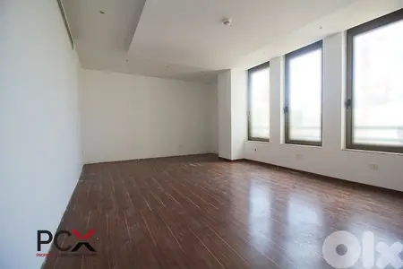 Office for Rent in Downtown I Electricity 24/7 | Sea View