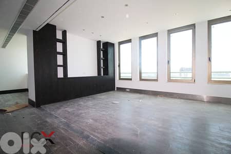 Office for Rent in Downtown I Electricity 24/7 | Sea View