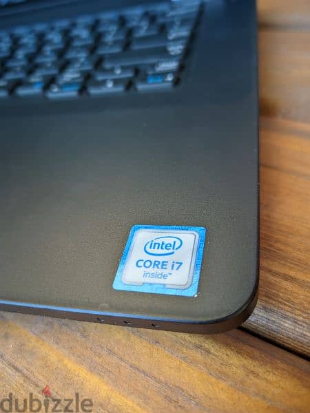 Core i7 6th with R7 M360 2GB 2