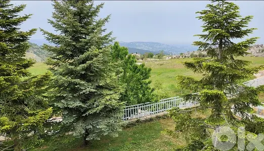 Villa for sale in Faqra/ View/Pool/Huge