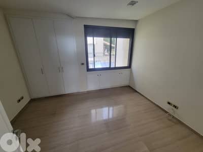 Apartment for sale in Mtayleb/ View