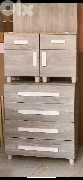 شفنيرة مع كمدينات صغار اتنين
