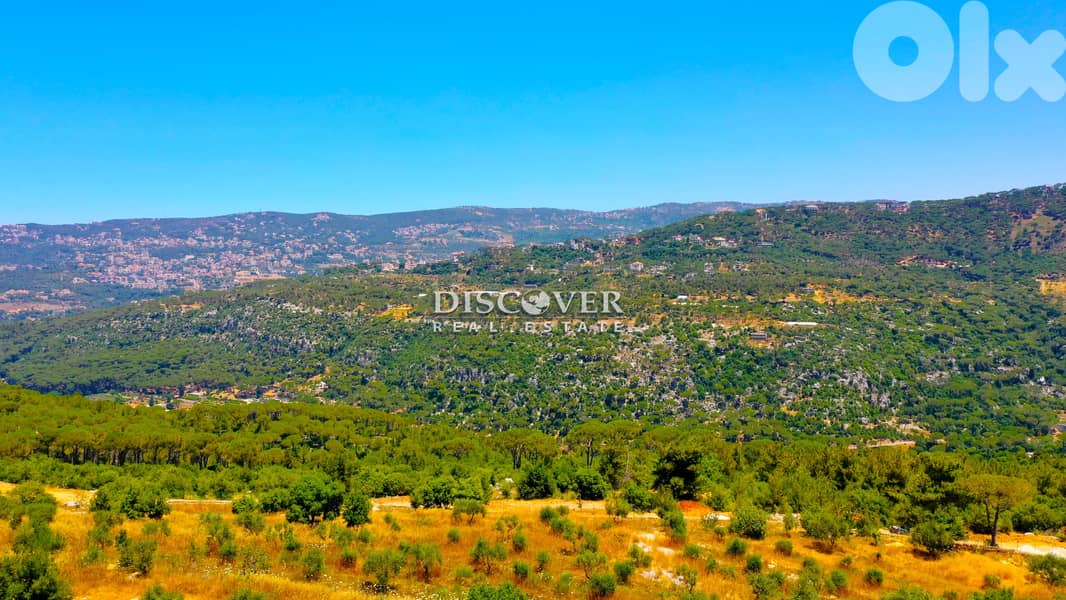 32,000sqm  in Der el Haref  - Arsoun |  Land for sale 0