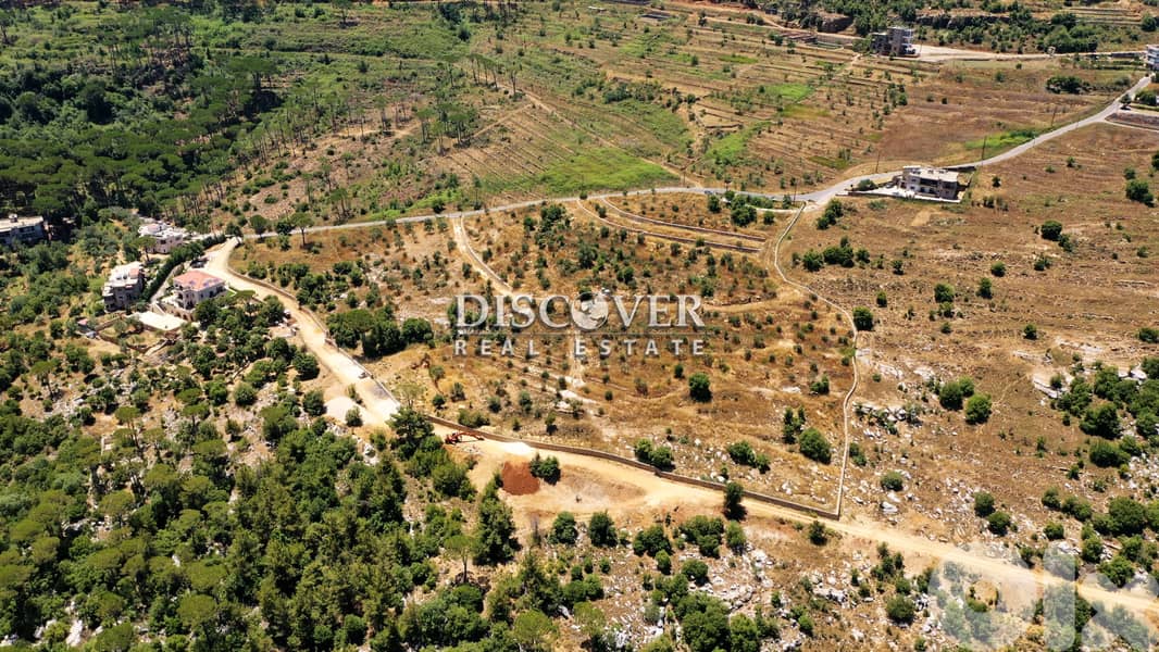 32,000sqm  in Der el Haref  - Arsoun |  Land for sale 9