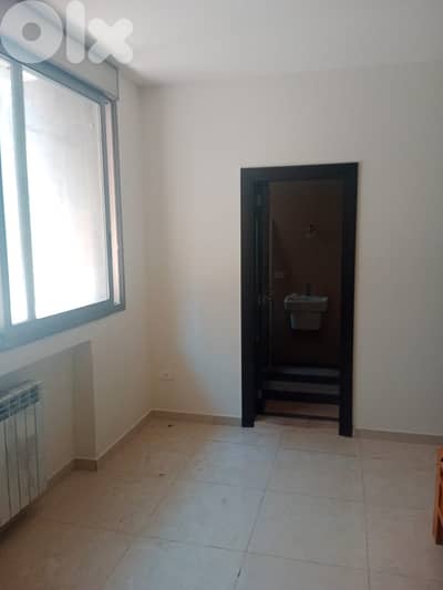 MAR TAKLA Prime (240Sq) 3 BEDROOMS 1000$/SQ  , (HA-395)