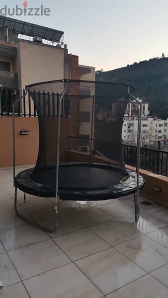 PLUM trampoline 2