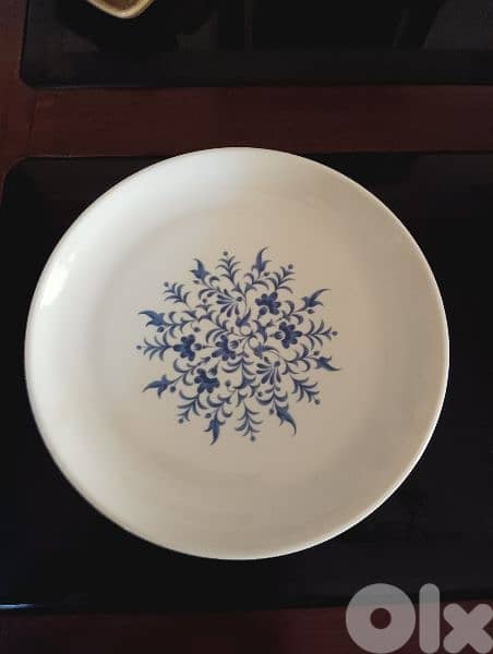 Vintage 1960 Sovirel Pyrex dessert dishes 7