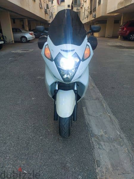 Silverwing 400cc 2