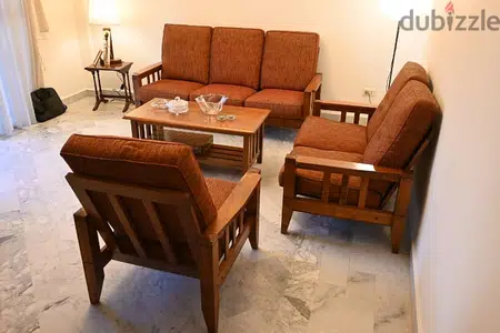 Full living room, خشب