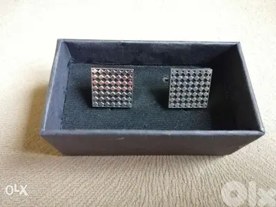 Cufflinkss