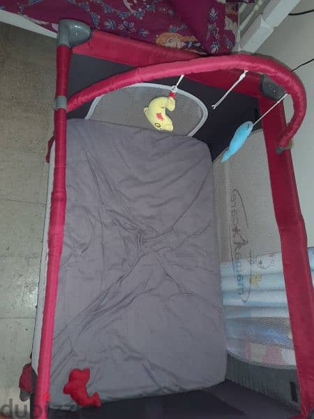 Baby Royale park barely used 1
