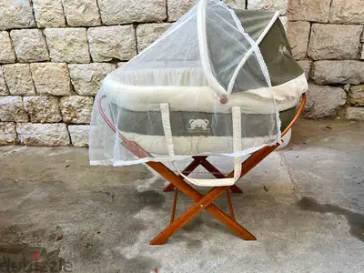 beautiful bed for newborn kids