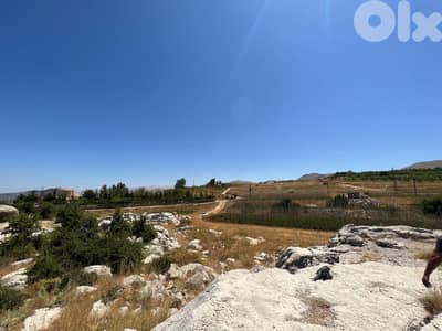 800m2 land+mountain view for sale in Laqlouq أرض للبيع في اللقلوق