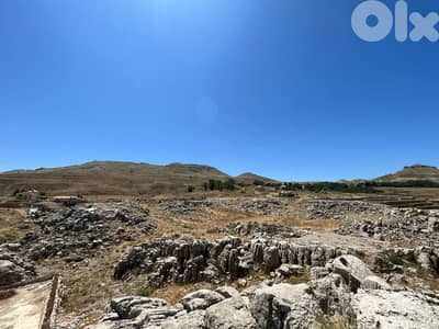 800m2 land+mountain view for sale in Laqlouq أرض للبيع في اللقلوق
