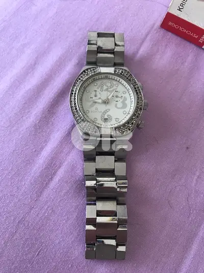 rovina silver watch