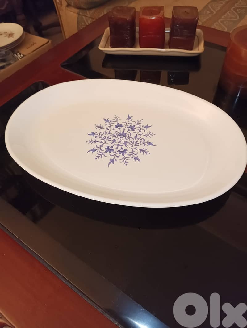 Vintage 1960 Sovirel Pyrex oval plate 0
