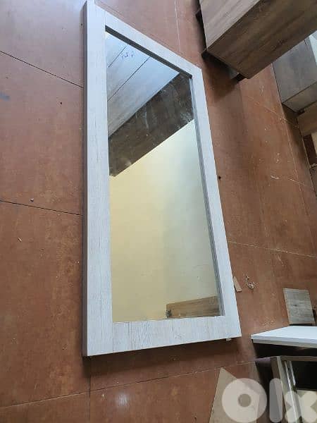 New mirror (227). 0