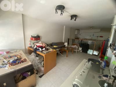 HOT DEAL 100 sqm shop for sale zalka prime location / maten