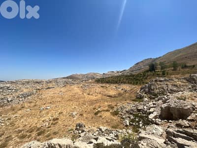 853 m2 land + open mountain view for sale in Laqlouq-رض للبيع في لقلوق