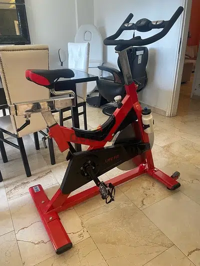 Spinning bike Pro belt driving system
