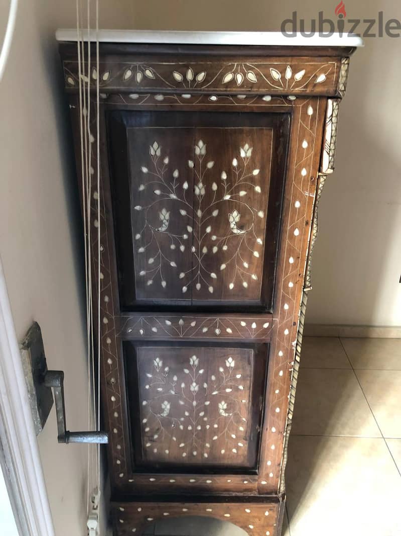 Antique drawer unit 2