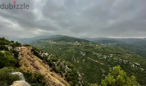 900 SQM Land in Oyoun Broumana with Open Mountains View
