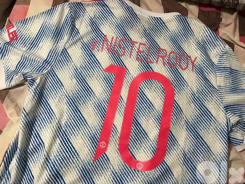 Manchester United 2022 Third v. nistelrooy limited edition 3