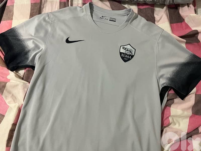 totti roma 2015/16 serie A  italy limited edition  nike jersey 3