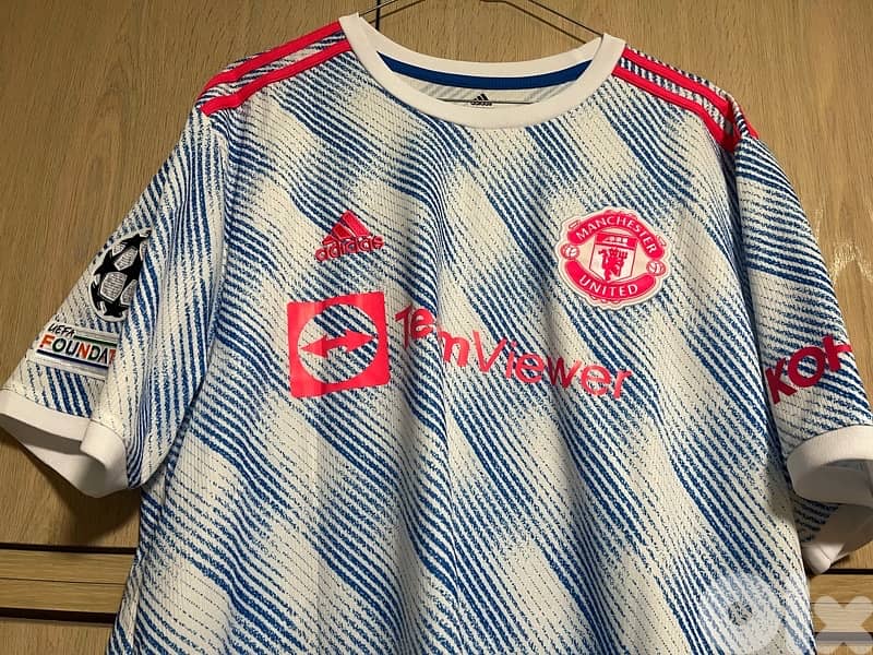 manchester united van nistlerooy 10 special edition adidas kit 1