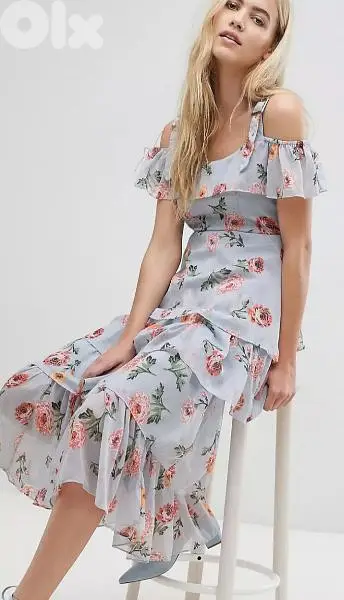 walter Baker Coco blue floral maxi dress size 40 (42)فستان طويل