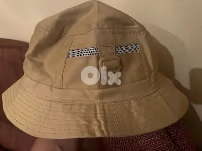 beach cap for 5 $