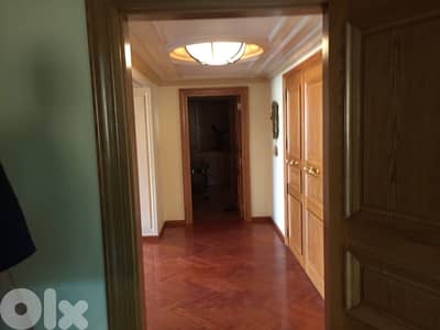 Ramlet El Bayda + Sea View , 24/7 Elec (680Sq) 4 Bedrooms (RB-113)