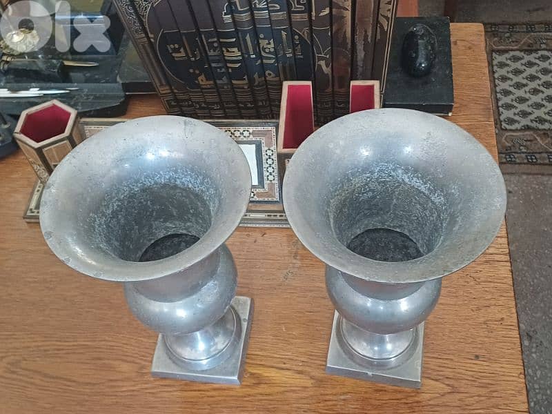 antique 8