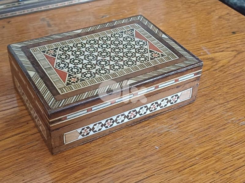 antique 3