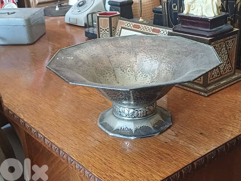 antique 8