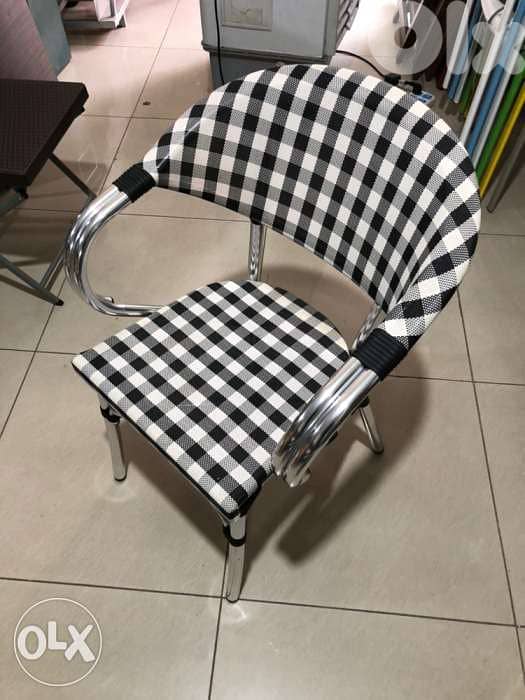 mesh chair 1