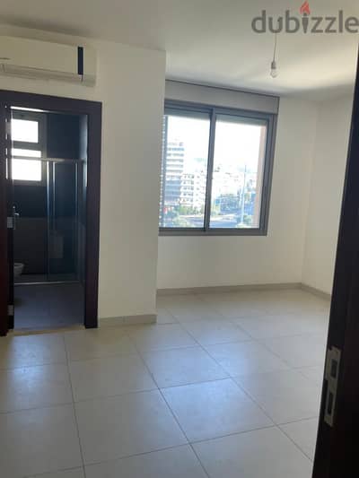 Sin El Fil / New Apartment + Balconies / 125sqm