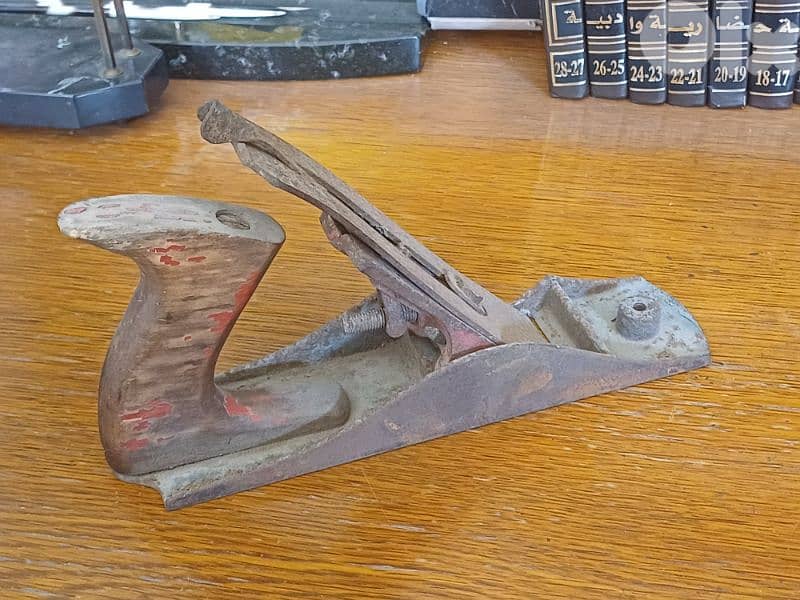 antique 6