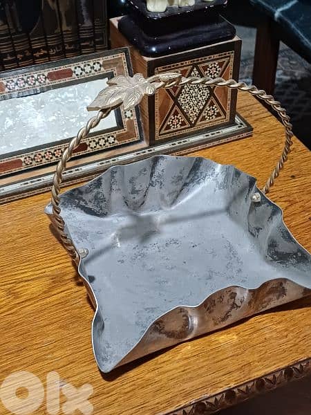 antique 5