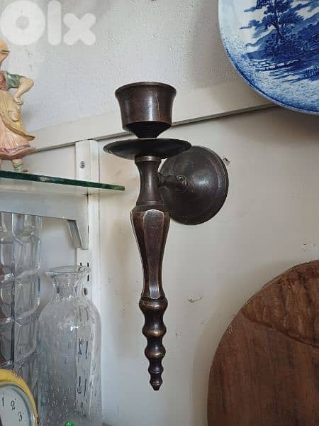 antique 0