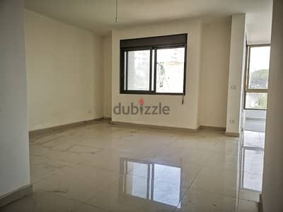 شقة للبيع في جورة البلوط  Apartment For Sale In Jouret El Ballout