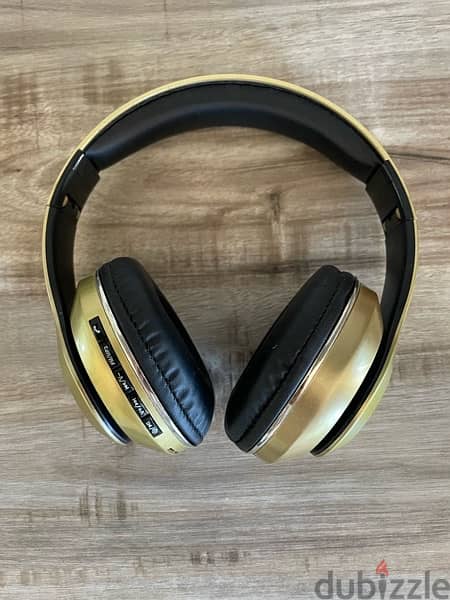 Beats Headphones 0