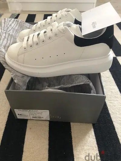 Authentic Alexander Mcqueen 76969037