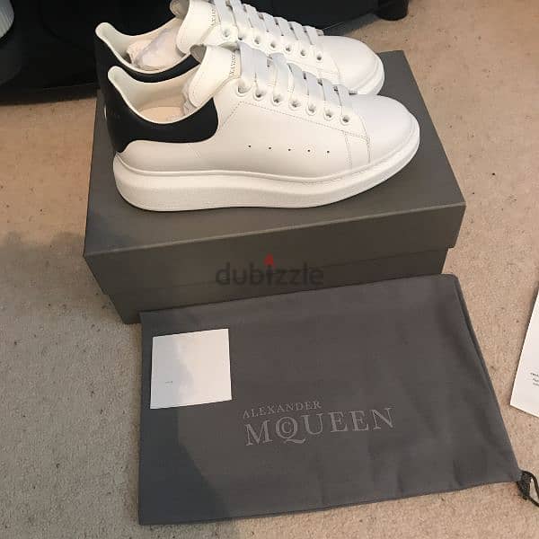 Authentic Alexander Mcqueen 76969037 1