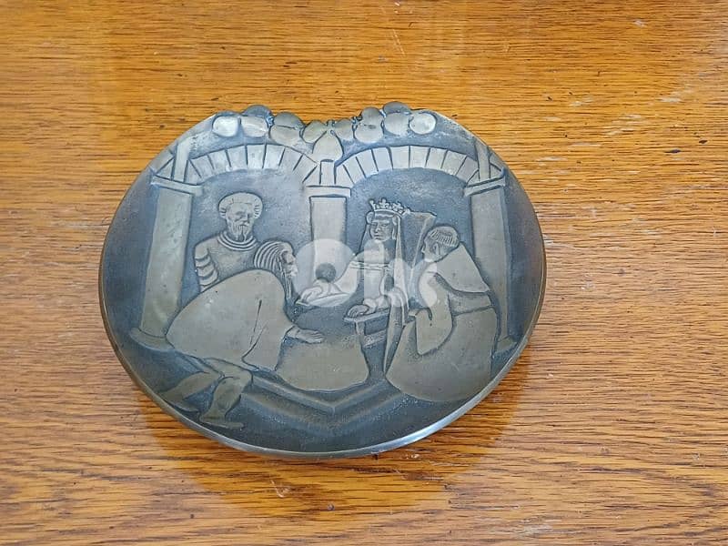 antique 0